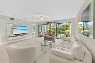 5743 Fairway Park Ct, Boynton Beach, FL 33437 - Photo 1