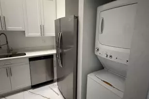 9804 NW 37th St, Sunrise, FL 33351 - Photo 4