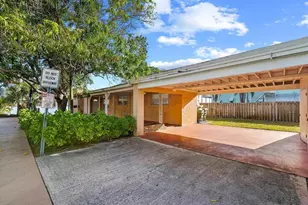 101 S Colorado Ave, Stuart, FL 34994 - Photo 2