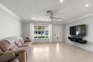 1570 SW 10th St, Boca Raton, FL 33486 - Photo 4