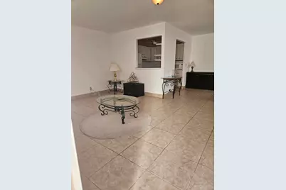 39 Valencia, Delray Beach, FL 33446 - Photo 2
