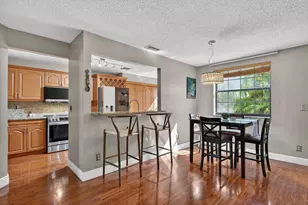 301 SW 158th Terrace, Pembroke Pines, FL 33027 - Photo 16