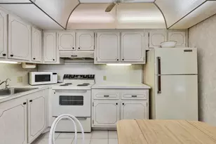 288 Fanshaw, Boca Raton, FL 33434 - Photo 10