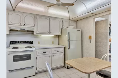 288 Fanshaw #G, Boca Raton, FL 33434 - Photo 8