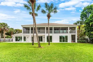 11847 Pebblewood Dr, Wellington, FL 33414 - Photo 30