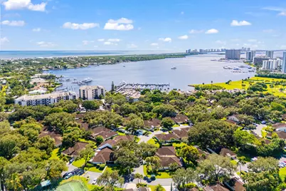11340 Briarwood Place, North Palm Beach, FL 33408 - Photo 16