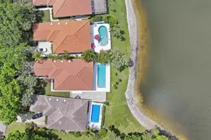 283 Kelsey Park Cir, Palm Beach Gardens, FL 33410 - Photo 40