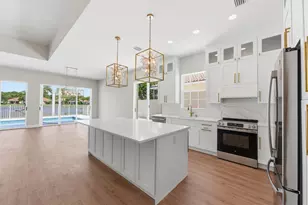283 Kelsey Park Cir, Palm Beach Gardens, FL 33410 - Photo 10
