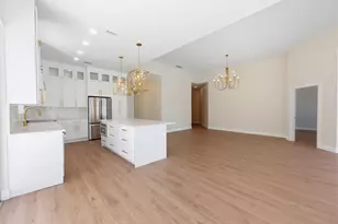 283 Kelsey Park Cir, Palm Beach Gardens, FL 33410 - Photo 14