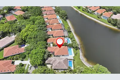 283 Kelsey Park Circle, Palm Beach Gardens, FL 33410 - Photo 2