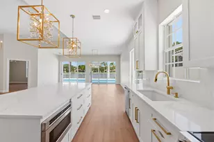 283 Kelsey Park Cir, Palm Beach Gardens, FL 33410 - Photo 8