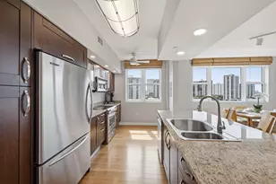 19900 E Country Club Dr, Aventura, FL 33180 - Photo 14