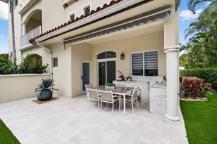 1942 NE 6th St, Deerfield Beach, FL 33441 - Photo 96