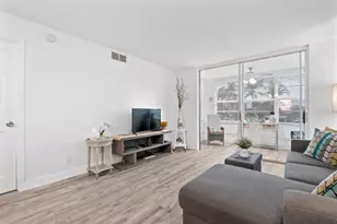 9350 Sunrise Lakes Blvd, Sunrise, FL 33322 - Photo 6