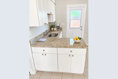 1129 NE 17th Terrace #4, Fort Lauderdale, FL 33304 - Photo 6