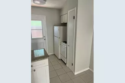 1129 NE 17th Terrace #4, Fort Lauderdale, FL 33304 - Photo 4