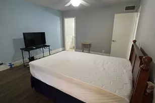 3341 NW 47th Terrace NW, Lauderdale Lakes, FL 33319 - Photo 16