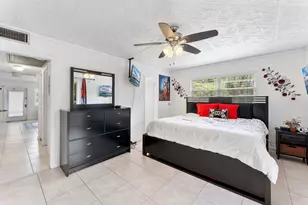 269 S Ventnor S, Deerfield Beach, FL 33442 - Photo 12