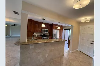717 Windermere Way, Palm Beach Gardens, FL 33418 - Photo 2