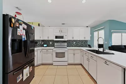 5785 NW Dublin Drive, Port Saint Lucie, FL 34986 - Photo 14