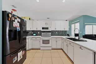 5785 NW Dublin Dr, Port Saint Lucie, FL 34986 - Photo 14