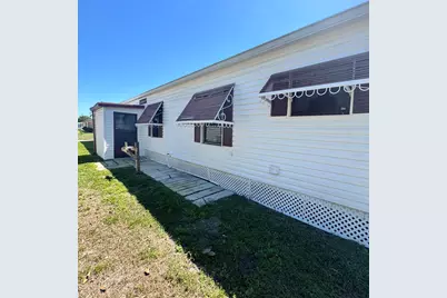 37 San Roberto, Fort Pierce, FL 34951 - Photo 4