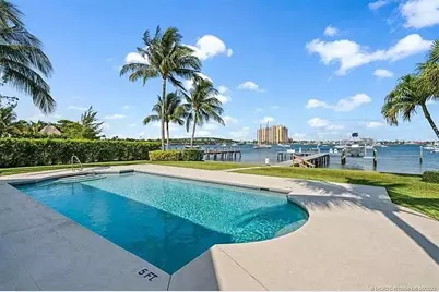 2941 Lake Drive, Singer Island, FL 33404 - Photo 18
