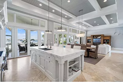 2941 Lake Drive, Singer Island, FL 33404 - Photo 4