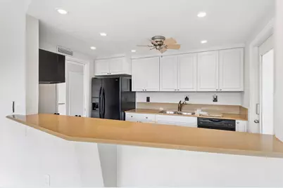 180 Isle Of Venice Drive #119, Fort Lauderdale, FL 33301 - Photo 8
