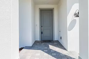 5637 Hampton Park Cir, Vero Beach, FL 32966 - Photo 4