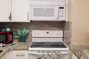 5861 NW 16th Pl, Sunrise, FL 33313 - Photo 2