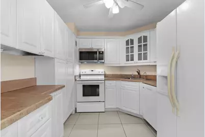 111 N Pompano Beach Boulevard #1507, Pompano Beach, FL 33062 - Photo 16