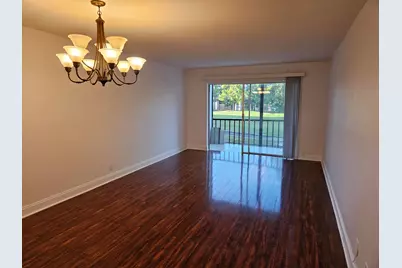 8000 S Colony Cir #207, Tamarac, FL 33321 - Photo 2