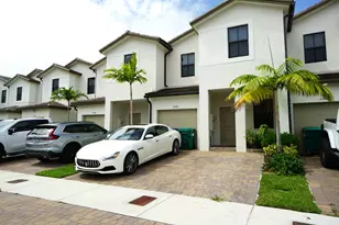 23010 SW 128th Pl, Miami, FL 33170 - Photo 1