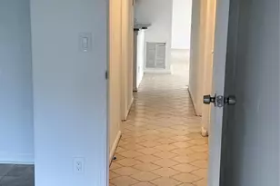 7427 SW 13th St, North Lauderdale, FL 33068 - Photo 20