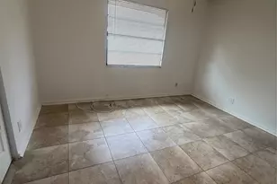 7427 SW 13th St, North Lauderdale, FL 33068 - Photo 4