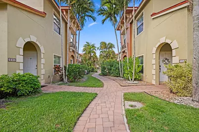 386 Lake Monterey Circle, Boynton Beach, FL 33426 - Photo 18