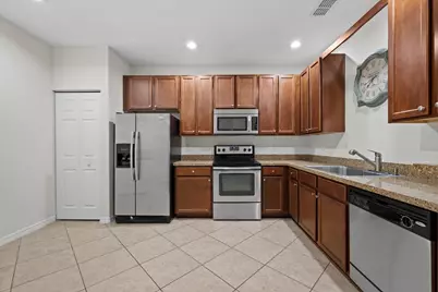 386 Lake Monterey Circle, Boynton Beach, FL 33426 - Photo 8