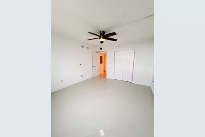 3232 Coral Way #1601, Miami, FL 33145 - Photo 12
