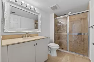 3232 Coral Wy, Miami, FL 33145 - Photo 16