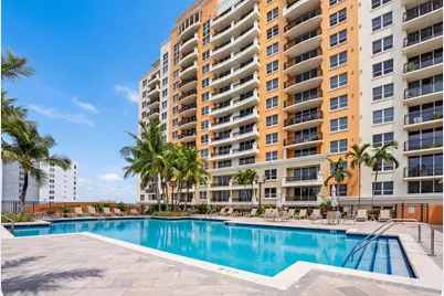 3232 Coral Way #1601, Miami, FL 33145 - Photo 2