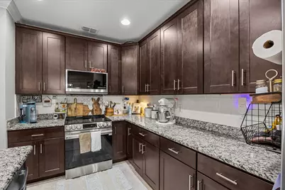 2064 SW Monterrey Lane, Port Saint Lucie, FL 34953 - Photo 12