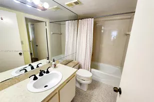 1470 NE 123rd St, North Miami, FL 33161 - Photo 16