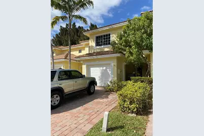 925 Imperial Lake Road, West Palm Beach, FL 33413 - Photo 2