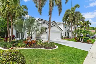 463 Woodview Cir, Palm Beach Gardens, FL 33418 - Photo 4