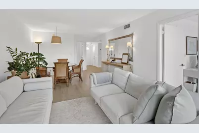 9820 S Hollybrook Lake Drive #306, Pembroke Pines, FL 33025 - Photo 4