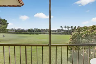 9820 S Hollybrook Lake Dr, Pembroke Pines, FL 33025 - Photo 8