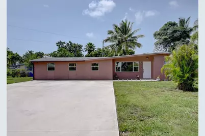 612 Hibiscus Drive, Royal Palm Beach, FL 33411 - Photo 1