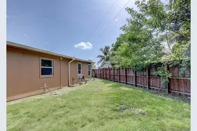 612 Hibiscus Drive, Royal Palm Beach, FL 33411 - Photo 18