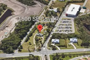 1500 SE Cove Rd, Stuart, FL - Photo 1